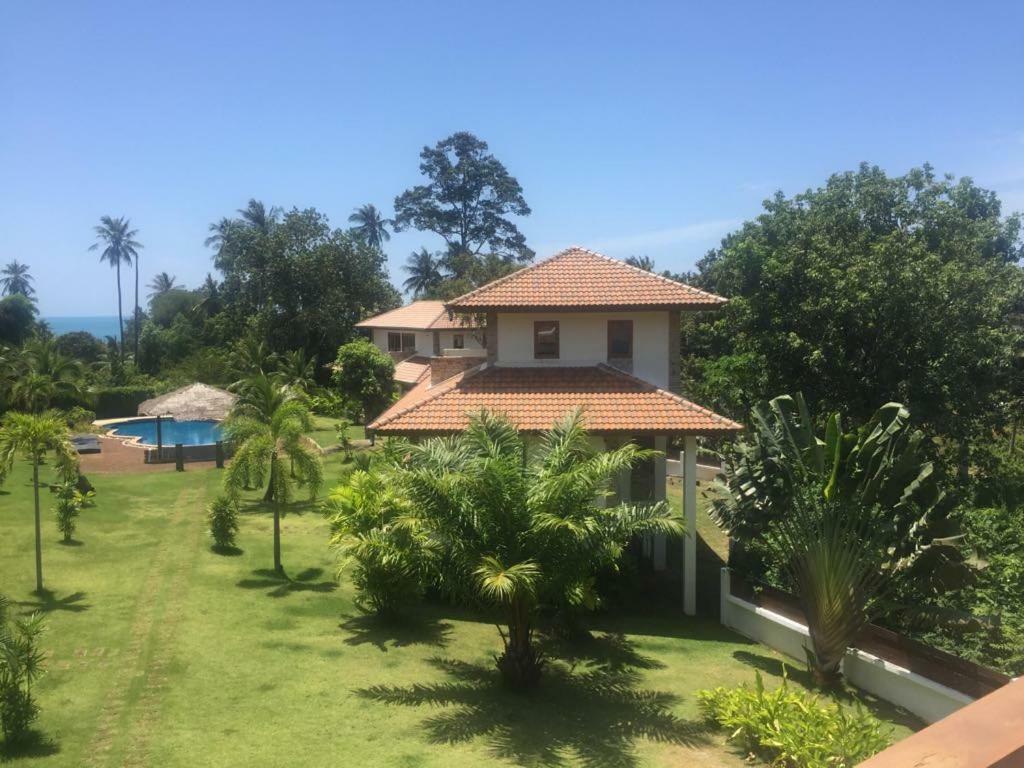 Blue Hill Residence Hua Thanon  Екстериор снимка